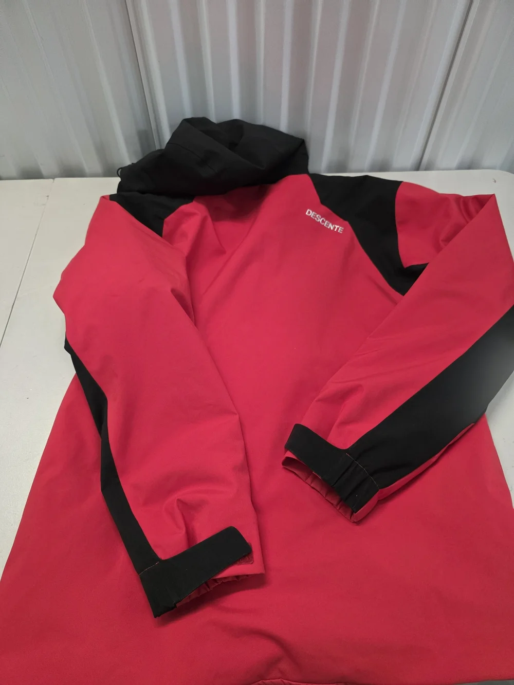 Decente Ski Jacket Thinsulate Red And Black Men's Size Large
